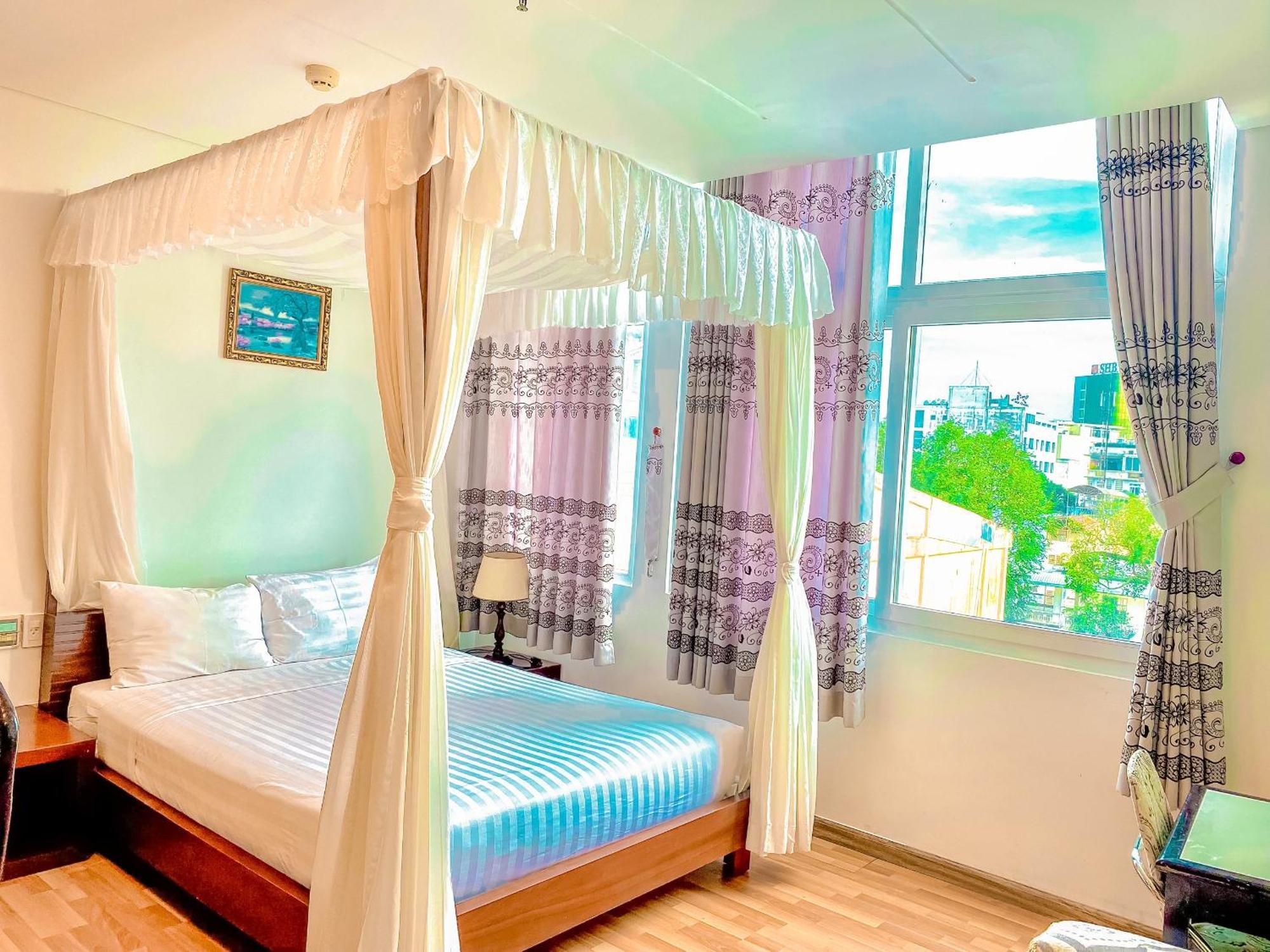 Anh Dao Mekong Hotel Can Tho Exterior photo