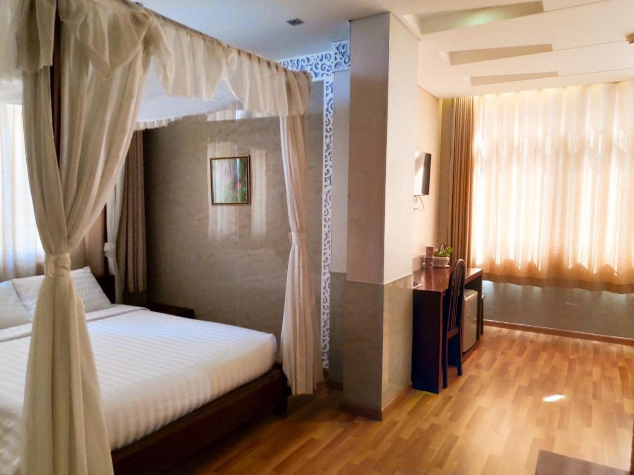 Anh Dao Mekong Hotel Can Tho Exterior photo